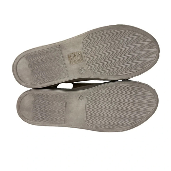 Bueno Reece leather low top sneakers women’s shoes size 6.5 - Picture 6 of 6